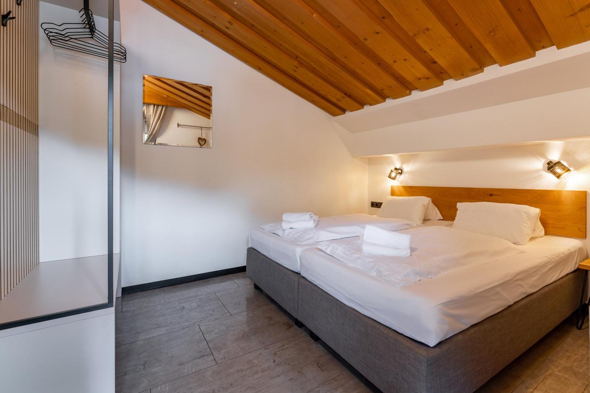 Alm Appartements Zellamsee Zell am See Exterior photo